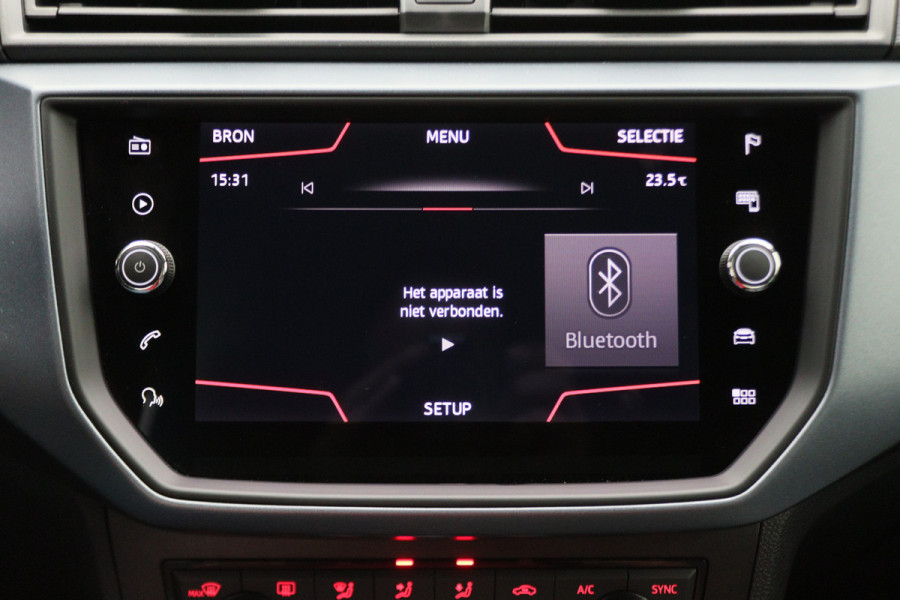 Seat Arona 1.0 TSI Style Business Intense Camera, Apple Carplay, Keyless, Climate, PDC, 17"