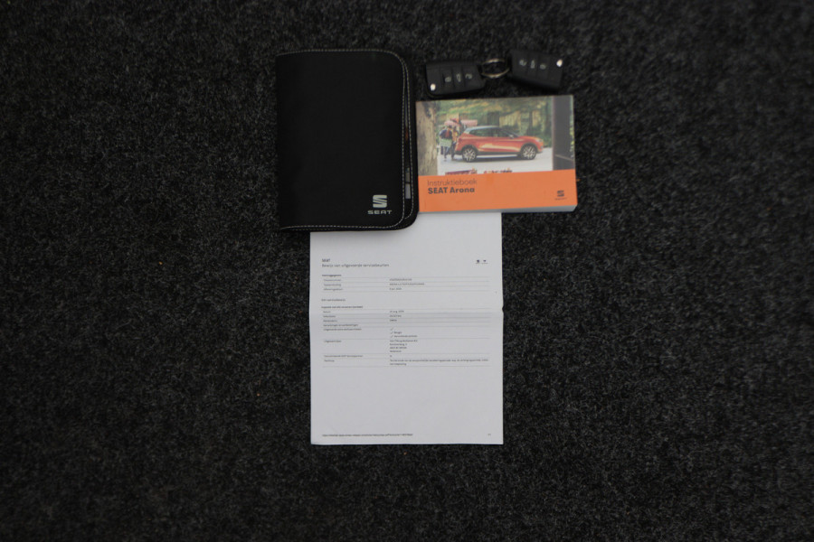 Seat Arona 1.0 TSI Style Business Intense Camera, Apple Carplay, Keyless, Climate, PDC, 17"
