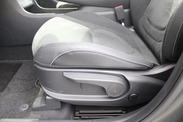 Hyundai Tucson 1.6 T-GDI PHEV 252PK 20TH ANNIVERSARY+ SKY *NIEUW* | PANORAMISCH SCHUIF/KANTELDAK | STUUR / STOELVERWARMING | FULL LED KOPLAMPEN | |HALF ALCANTARA / LEDER 20TH ANNIVERSARY DESIGN MET GROENE STIKSELS | NAVIGATIE | ADAPTIVE CRUISE CONTROL | DRAADLOOS APPLE CARPLAY / ANDROID AUTO | DRAADLOOS TELEFOONLADER | ELEKTRISCH BEDIENBARE ACHTERKLEP | DODEHOEK DETECTIE | 3 FASE CLIMATE CONTROL | KRELL PREMIUM AUDIO | 19"INCH 20TH ANNIVERSARY VELGEN | ZONWERING IN ACHTER PORTIEREN | PINE GREEN MATTE METALLIC LAK | DEURLIJSTEN MET LUXE AFWERKING | DAKRAILS ZWART |