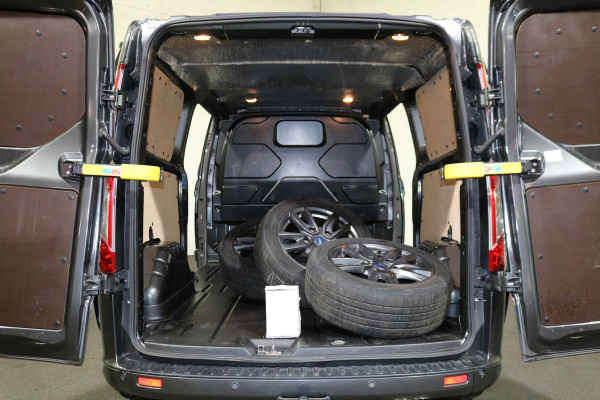 Ford Transit Custom 2.0 TDci 170pk L2 H1 Sport 2.8T Trekhaak