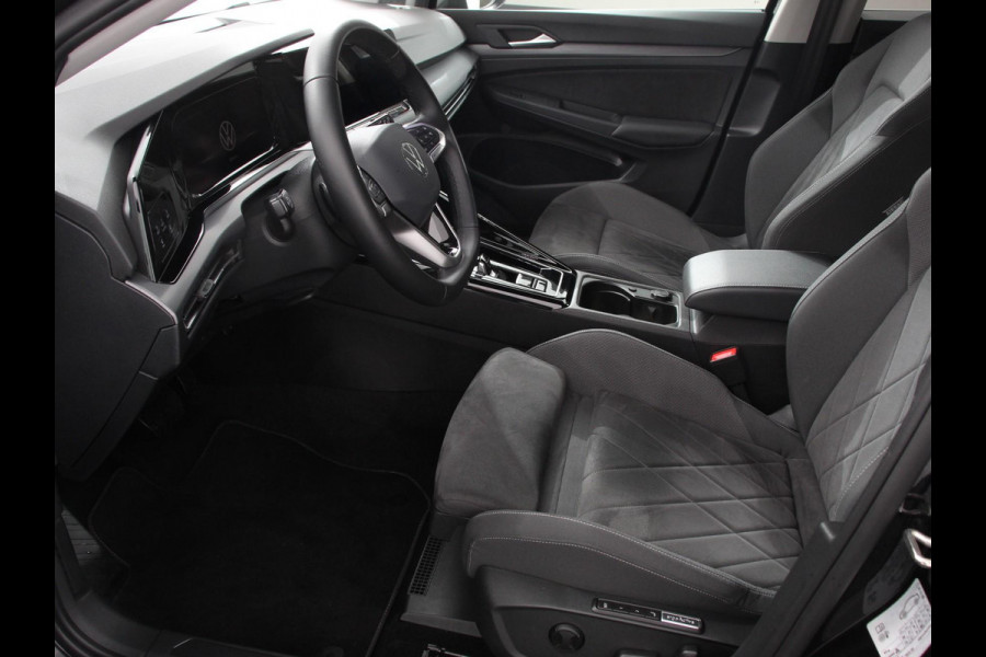 Volkswagen Golf 1.5 eTSI Style Climate control | Adeptieve cruise control | LED Matrix koplampen | Stoel / Stuurverwarming | PDC VA + Camera | Apple carplay/ Andriod auto