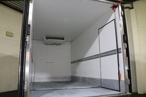 Renault Master 2.3 dCi Koelwagen Bakwagen met Laadklep -10 Graden Dag en Nacht