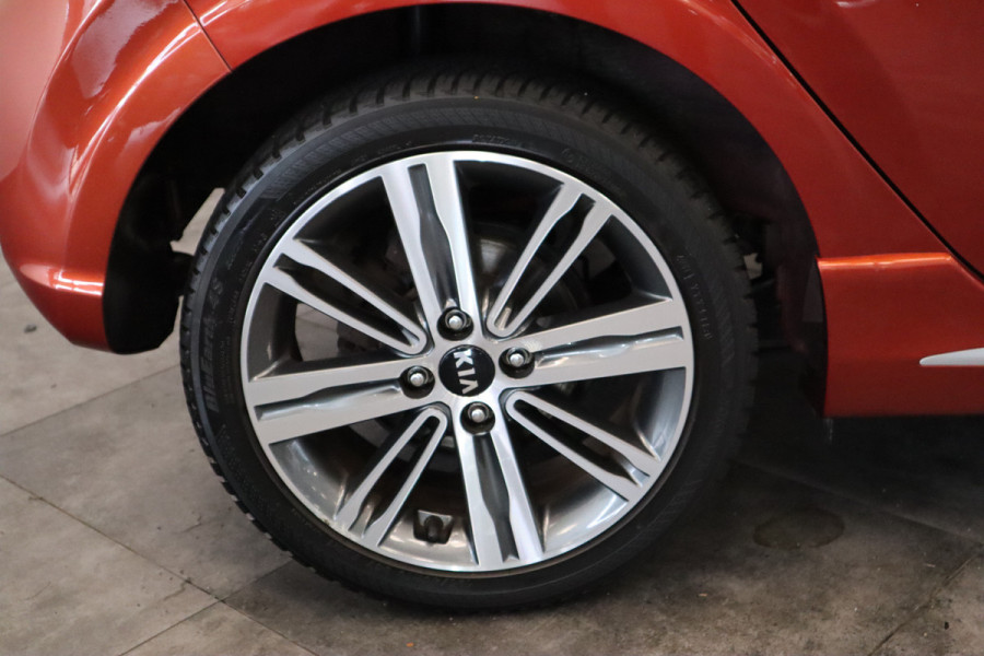 Kia Picanto 1.2 CVVT GT-line 5-Drs. Automaat Navigatie Leder 16'lmv Kia Picanto 1.2 CVVT GT-line 5-Drs. Automaat Navigatie Leder 16'lmv