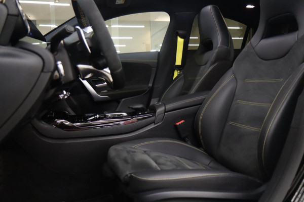 Mercedes-Benz CLA-Klasse AMG 45 S 4MATIC+ Premium Plus PANO/CARPLAY/360CAM/BURM/MEMORY/VOL