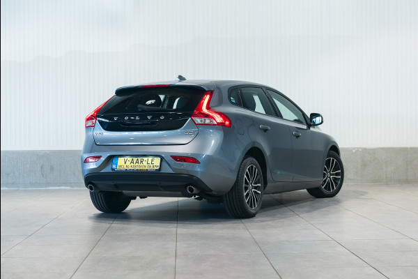 Volvo V40 D2 Aut. Business Parkeercamera CruiseControl 120pk
