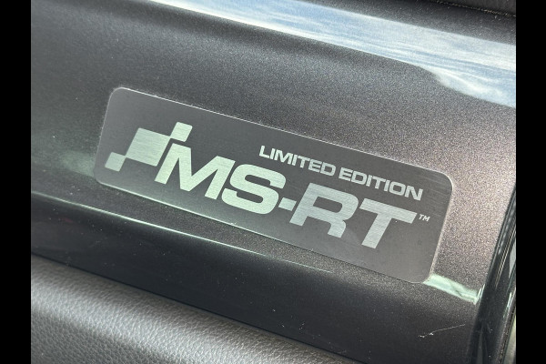 Ford Ranger D-Cab LIMITED EDITION MSRT NR 131 2 zitter voor op ned kenteken ( Edward Davies uitvoering )
