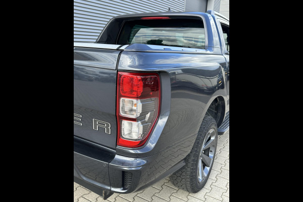 Ford Ranger D-Cab LIMITED EDITION MSRT NR 131 2 zitter voor op ned kenteken ( Edward Davies uitvoering )