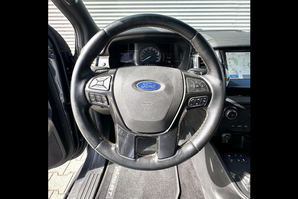Ford Ranger D-Cab LIMITED EDITION MSRT NR 131 2 zitter voor op ned kenteken ( Edward Davies uitvoering )