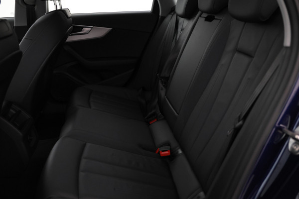 Audi A4 Avant 35 TDI Business Edition Automaat, Leer, Panorama, climate,