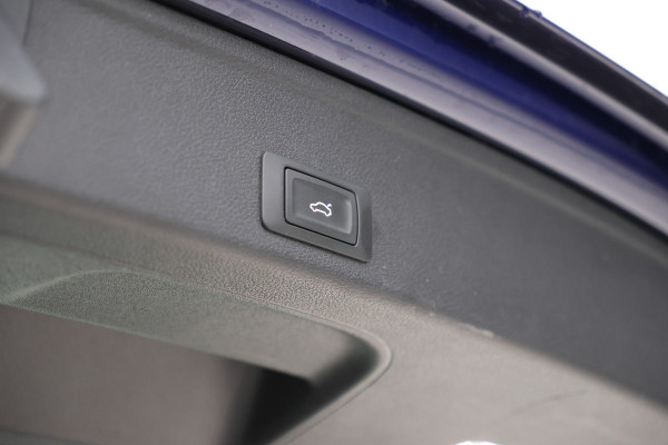 Audi A4 Avant 35 TDI Business Edition Automaat, Leer, Panorama, climate,