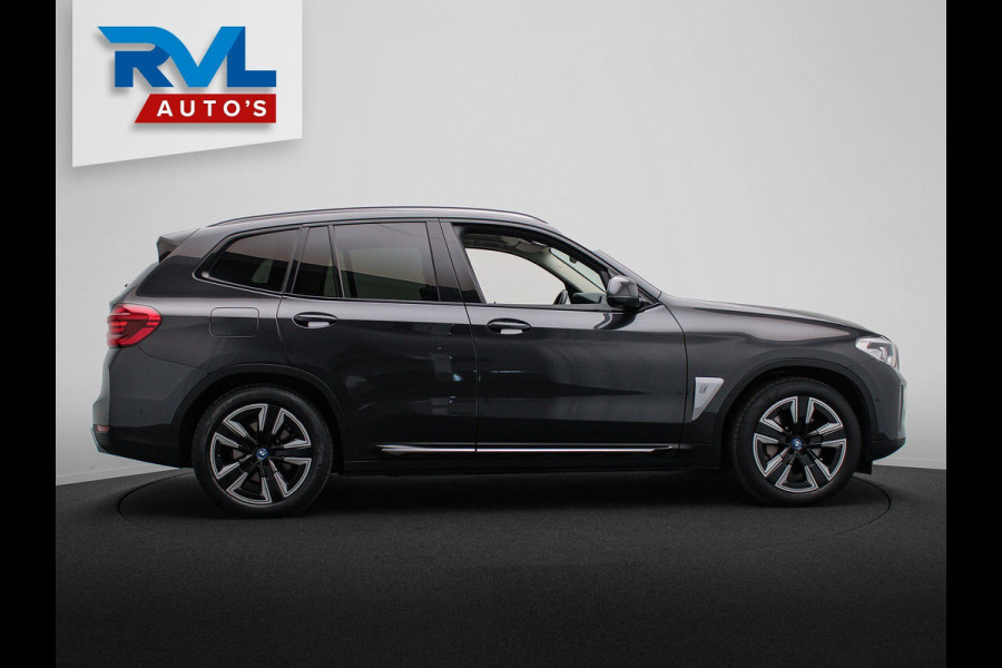 BMW iX3 Executive 80 kWh Trekhaak Pano/dak Leder Apple/Carplay