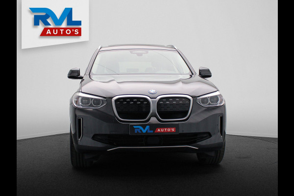 BMW iX3 Executive 80 kWh Trekhaak Pano/dak Leder Apple/Carplay
