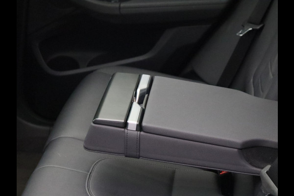 BMW iX3 Executive 80 kWh Trekhaak Pano/dak Leder Apple/Carplay
