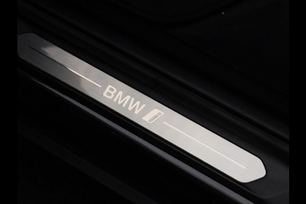 BMW iX3 Executive 80 kWh Trekhaak Pano/dak Leder Apple/Carplay