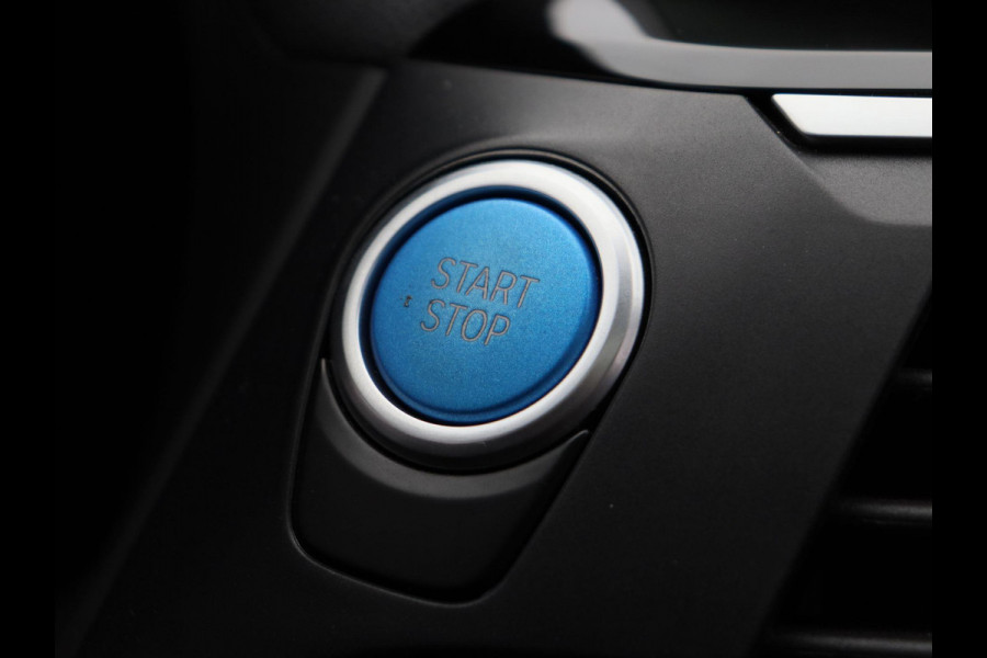 BMW iX3 Executive 80 kWh Trekhaak Pano/dak Leder Apple/Carplay