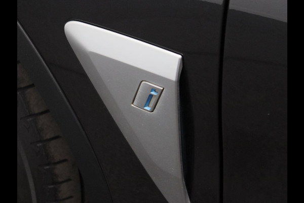 BMW iX3 Executive 80 kWh Trekhaak Pano/dak Leder Apple/Carplay