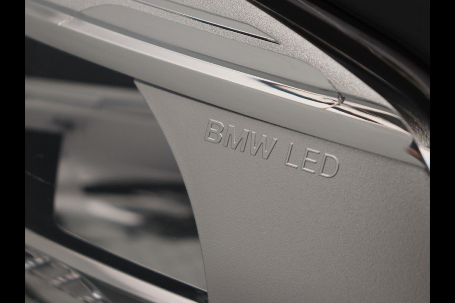 BMW iX3 Executive 80 kWh Trekhaak Pano/dak Leder Apple/Carplay