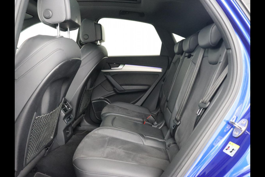 Audi Q5 55 TFSIe S edition | Panoramadak | Bang & Olufsen | Stoelverwarming | Adaptive cruise | Luchtvering | Matrix LED | 21'' | Carplay | Half leder | Navigatie | Camera | PHEV | Plug In