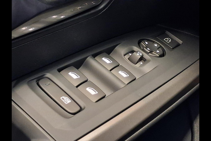 Peugeot 5008 1.2 Hybrid 136 Allure Automaat | Navigatie | 360° Camera | Keyless Entry | Apple Carplay/Android Auto |