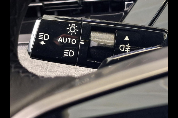 Peugeot 5008 1.2 Hybrid 136 Allure Automaat | Navigatie | 360° Camera | Keyless Entry | Apple Carplay/Android Auto |