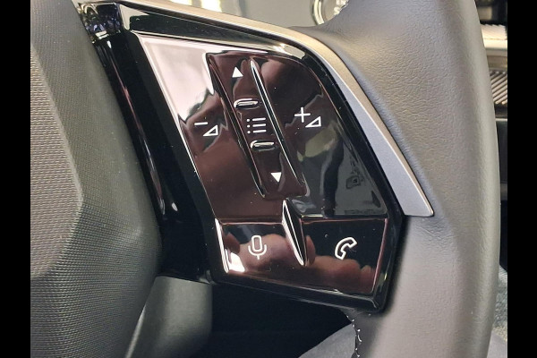 Peugeot 5008 1.2 Hybrid 136 Allure Automaat | Navigatie | 360° Camera | Keyless Entry | Apple Carplay/Android Auto |