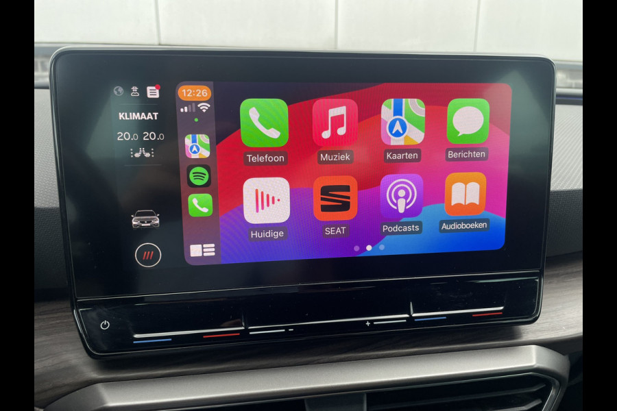 Seat Leon Sportstourer 1.5 eTSI Xcellence M-Hybrid | Elek Trekhaak | Sfeerverl. | LED | Carplay | Camera | Navi | Keyless | Adap. Cruise