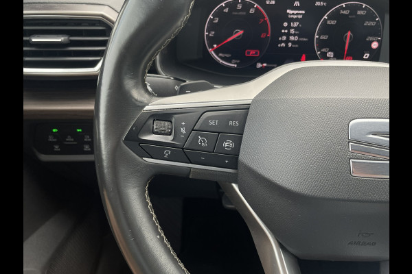 Seat Leon Sportstourer 1.5 eTSI Xcellence M-Hybrid | Elek Trekhaak | Sfeerverl. | LED | Carplay | Camera | Navi | Keyless | Adap. Cruise