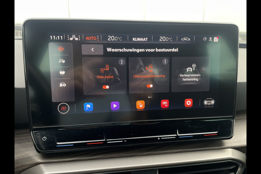 Seat Leon Sportstourer 1.5 eTSI Xcellence M-Hybrid | Elek Trekhaak | Sfeerverl. | LED | Carplay | Camera | Navi | Keyless | Adap. Cruise