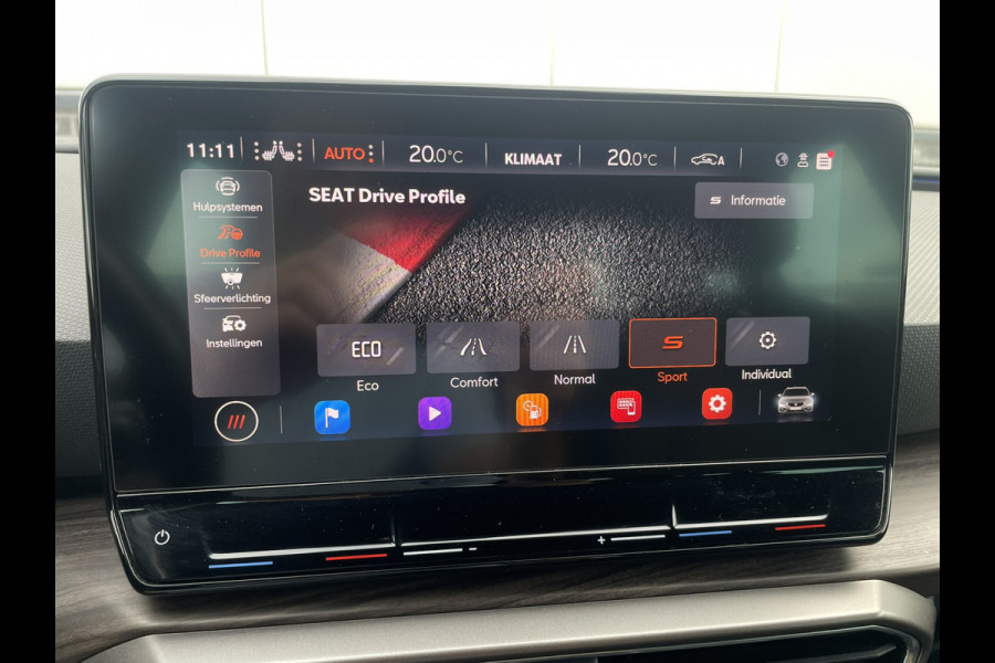 Seat Leon Sportstourer 1.5 eTSI Xcellence M-Hybrid | Elek Trekhaak | Sfeerverl. | LED | Carplay | Camera | Navi | Keyless | Adap. Cruise