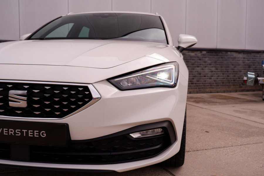 Seat Leon Sportstourer 1.5 eTSI Xcellence M-Hybrid | Elek Trekhaak | Sfeerverl. | LED | Carplay | Camera | Navi | Keyless | Adap. Cruise
