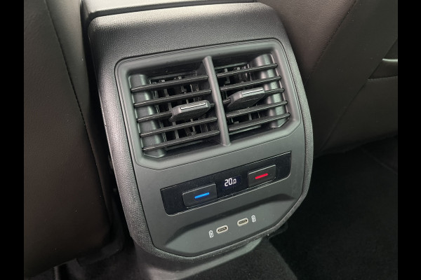 Seat Leon Sportstourer 1.5 eTSI Xcellence M-Hybrid | Elek Trekhaak | Sfeerverl. | LED | Carplay | Camera | Navi | Keyless | Adap. Cruise