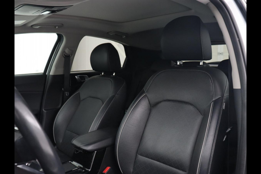 Kia Xceed 1.6 GDI PHEV ExecutiveLine | Schuifdak | Leder | Stoelventilatie | Adaptive cruise | Camera | Stoel & stuurverwarming | Memory | Digital Cockpit | Plug In