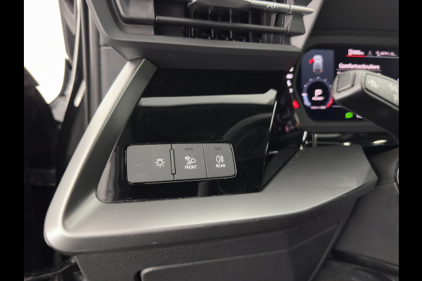 Audi A3 Sportback 35 TFSI S edition S-Line Aut. *1/2LEATHER | FULL-LED | SPORT-SEATS | DIGI-COCKPIT | NAVI-FULLMAP | ECC | PDC | CRUISE | 19''ALU*