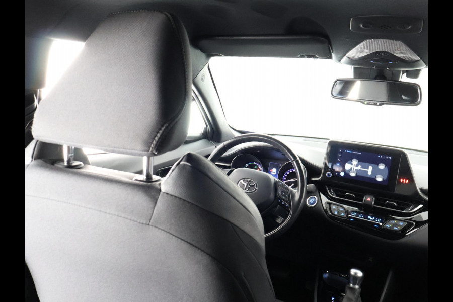 Toyota C-HR 1.8 HYBRID STYLE BI-TONE AUTOMAAT GARANTIE 2-2032 HALF LEDER. CARPLAY NAVI. 18 INCH .PDC V+A. CAMERA.