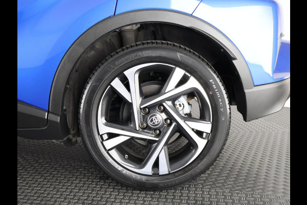 Toyota C-HR 1.8 HYBRID STYLE BI-TONE AUTOMAAT GARANTIE 2-2032 HALF LEDER. CARPLAY NAVI. 18 INCH .PDC V+A. CAMERA.