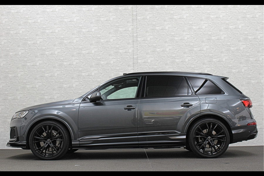 Audi Q7 55 TFSI e 381PK S-Line | 360 Camera | RS-Leder | Laser-LED | BTW | ACC | Head-Up | Panorama | Keyless-Entry | Luchtvering | Memory | Lane & Side assist | Sportstoelen | Black optic | Bovag Garantie.