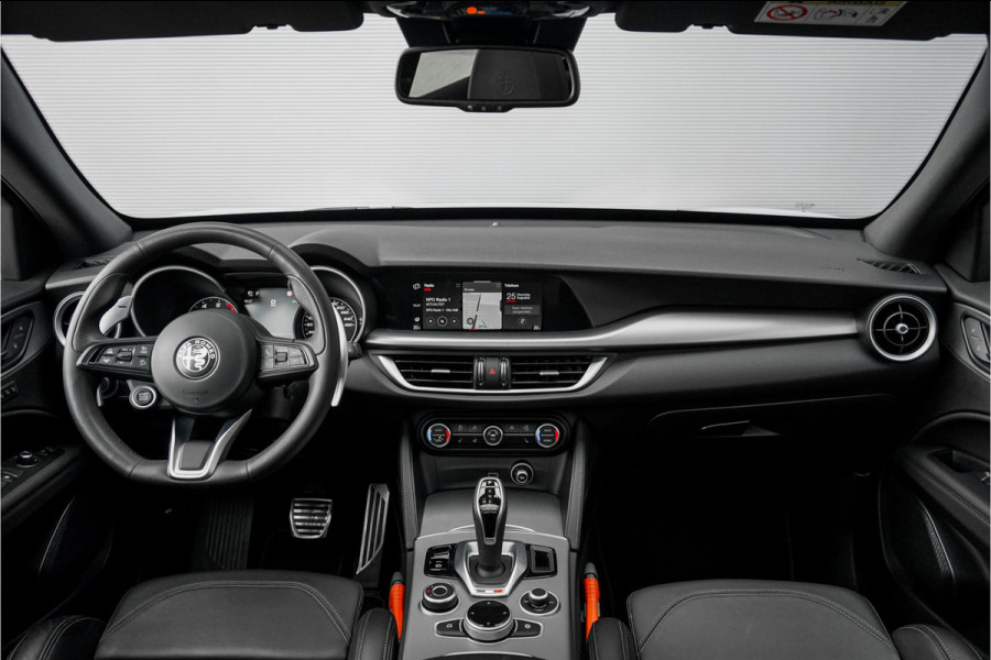 Alfa Romeo Stelvio 2.0 T AWD Sprint Pano ACC Memory Stuur & Stoelverwarming