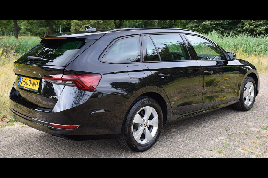 Škoda Octavia Combi 1.0 e-TSI Business Edition*2024*NL Auto*10.679KM*Trekhaak*Carplay*Enz