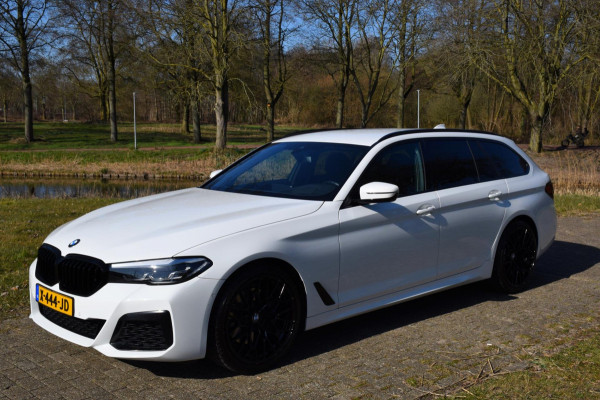 BMW 5 Serie Touring 530i High Executive*M-Pakket*Head-up*20"Inch*84Dkm*2021*