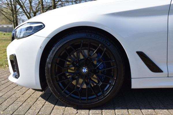BMW 5 Serie Touring 530i High Executive*M-Pakket*Head-up*20"Inch*84Dkm*2021*