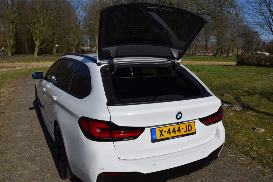 BMW 5 Serie Touring 530i High Executive*M-Pakket*Head-up*20"Inch*84Dkm*2021*