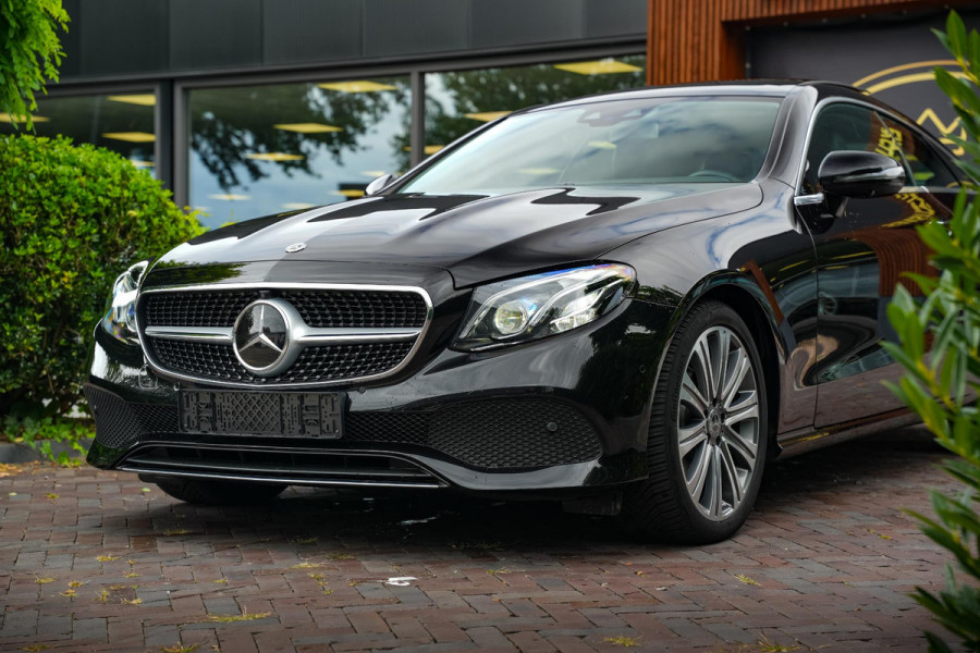 Mercedes-Benz E-Klasse Coupé 200 Panoramadak Adapt. Cruise Ambient Widescreen Keyless 19''LM