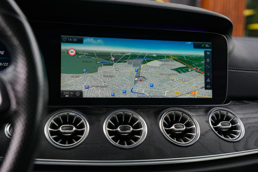 Mercedes-Benz E-Klasse Coupé 200 Panoramadak Adapt. Cruise Ambient Widescreen Keyless 19''LM