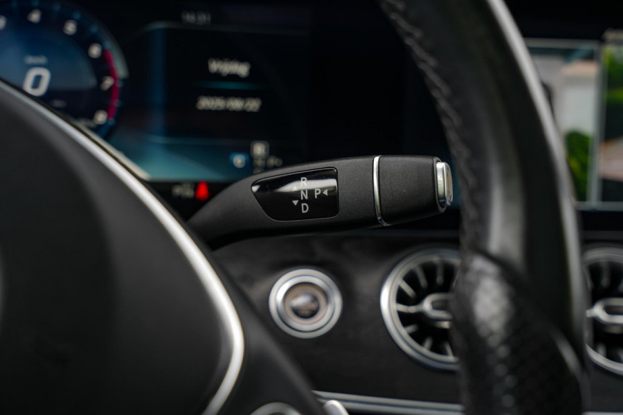 Mercedes-Benz E-Klasse Coupé 200 Panoramadak Adapt. Cruise Ambient Widescreen Keyless 19''LM
