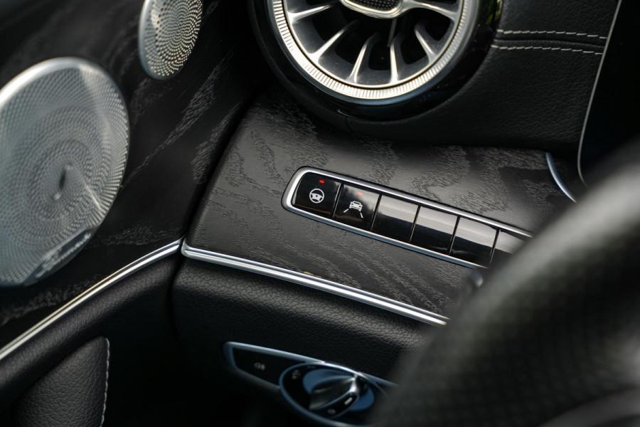 Mercedes-Benz E-Klasse Coupé 200 Panoramadak Adapt. Cruise Ambient Widescreen Keyless 19''LM
