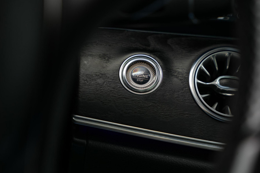 Mercedes-Benz E-Klasse Coupé 200 Panoramadak Adapt. Cruise Ambient Widescreen Keyless 19''LM