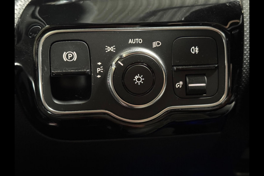 Mercedes-Benz A-Klasse AMG 35 4MATIC Edition 1 | pano | sfeerverlichting | AERO Pakket | Camera