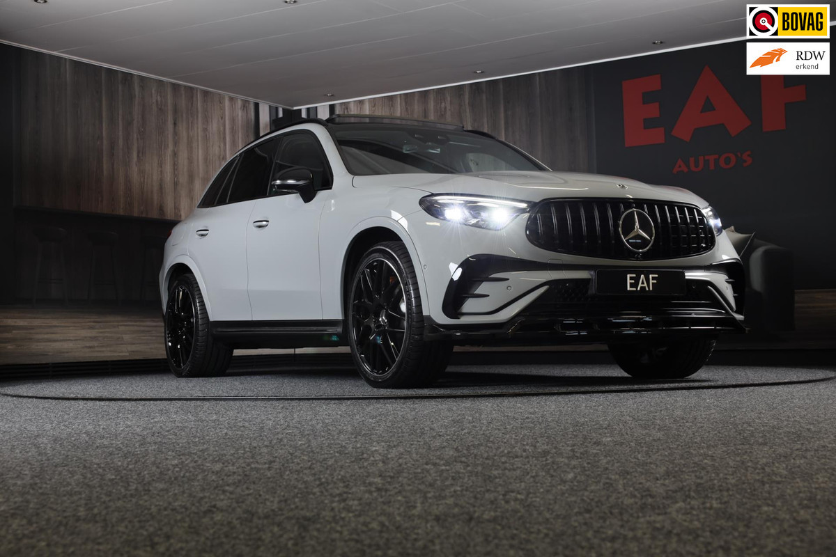Mercedes-Benz GLC 400e 4MATIC AMG 63 Look / Acc / Massage / Burmester / Head Up / Luchtvering / 360 Camera / Leder / Pano Mercedes-Benz GLC 400e 4MATIC AMG 63 Look / Acc / Massage / Burmester / Head Up / Luchtvering / 360 Camera / Leder / Pano