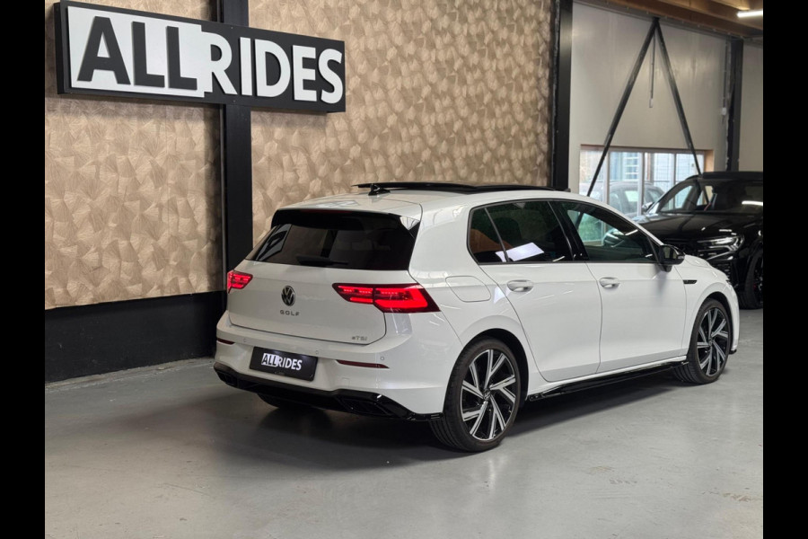 Volkswagen Golf 1.5 eTSI Style R-Line | Pano | sfeerverlichting | Stoel-/stuurverwarming | Camera