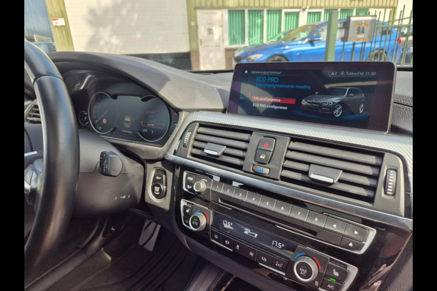 BMW 3 Serie Touring 320i M Sport Edition BTW AUTO !! Panorama Apple CarPlay 19inch NAP NL Garantie mog.